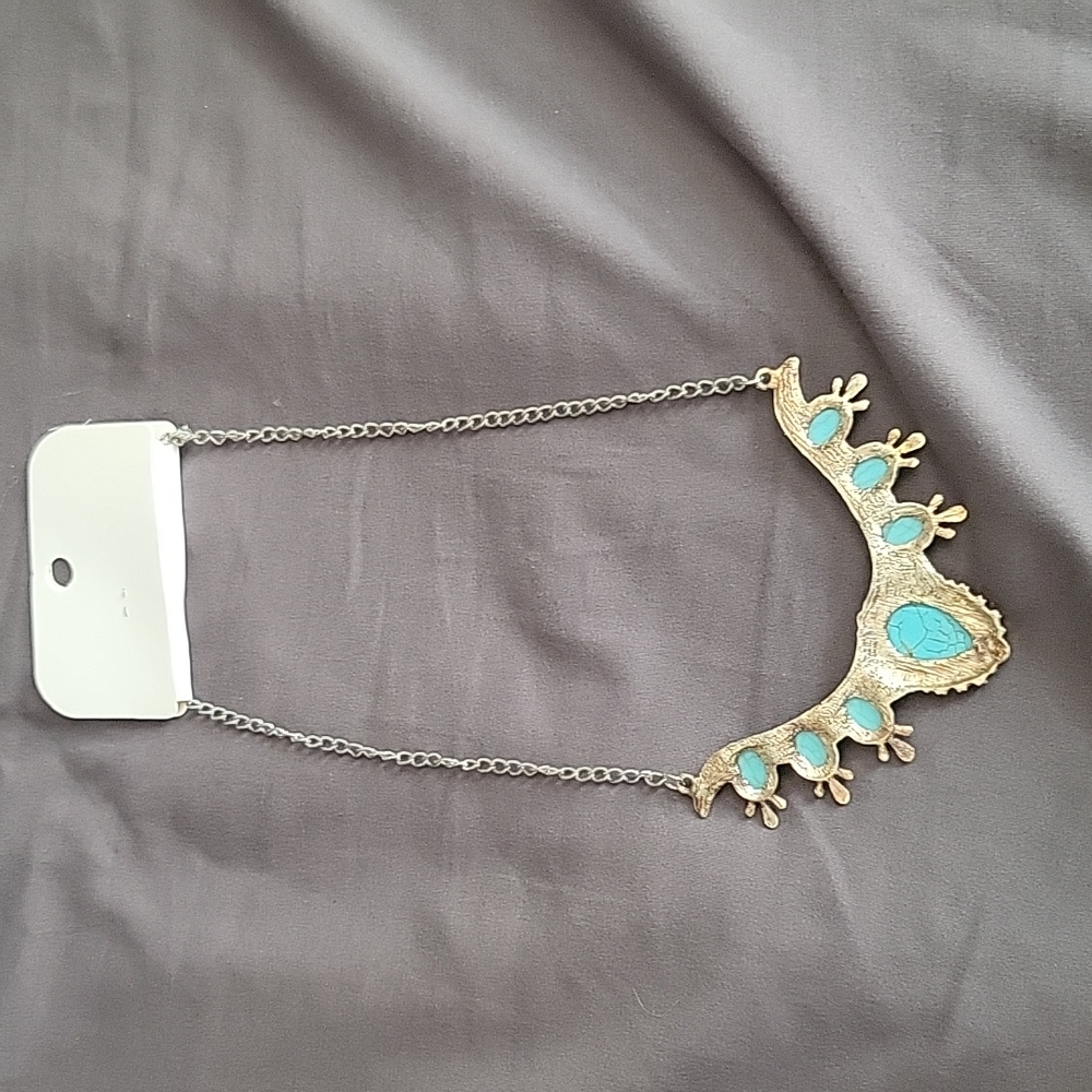 Necklace - Picture 2 of 2